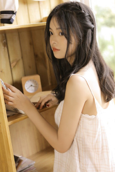 巨大乳尖奶怀孕
