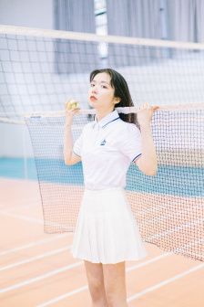 皇上和宫女po文